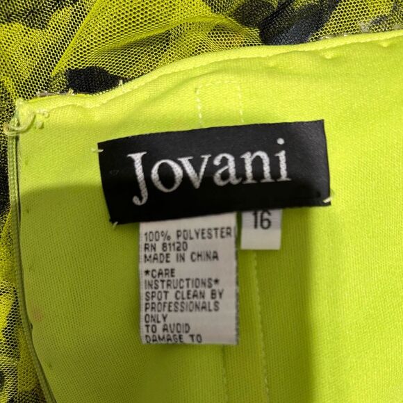 Jovani Lime 16 Flowy Green Animal Print Long Formal Prom Dress - Picture 4 of 7